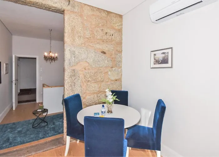 Fontinha Square By Hosts * 포르투