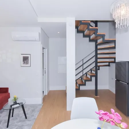 Fontinha Square By Hosts * Porto