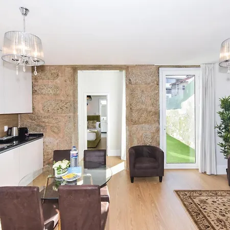 Fontinha Square By Hosts Apartment Porto