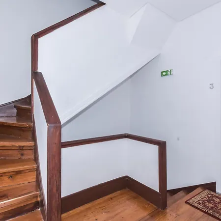 Fontinha Square By Hosts Apartment