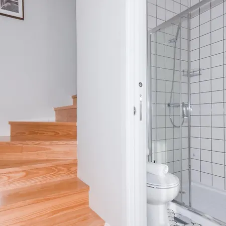 Fontinha Square By Hosts Apartment *